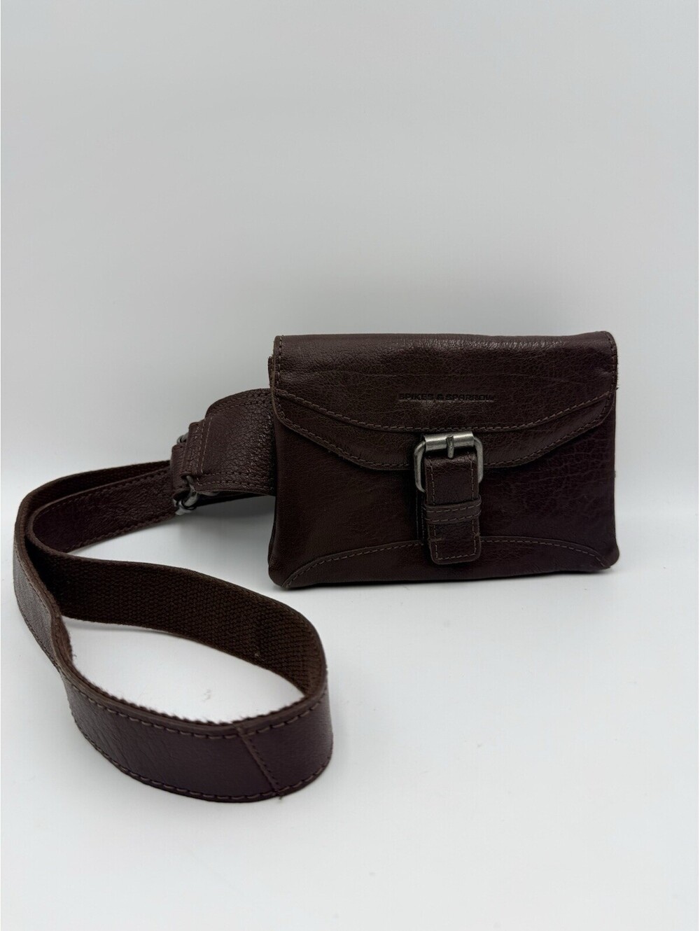 SPIKES & SPARROW Brown Leather Fanny Pack Zippered  Adjustable Waist Belt Bag
